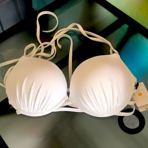 Brand new Shade and Shore bikini top